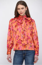 Load image into Gallery viewer, Adel Abstract Print Blouse
