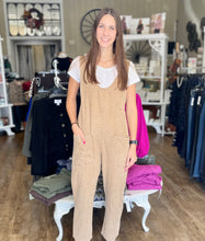 Load image into Gallery viewer, Washed Twill Jumper
