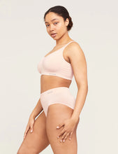 Load image into Gallery viewer, Full Bust Wireless Bra
