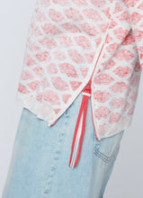Load image into Gallery viewer, Kiss Me Sweater
