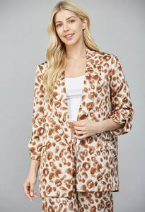 Tab Sleeve Leopard Blazer