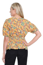 Load image into Gallery viewer, Cinched Print Top
